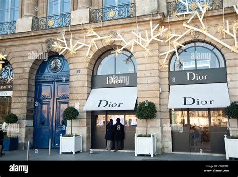 dior store in paris france.